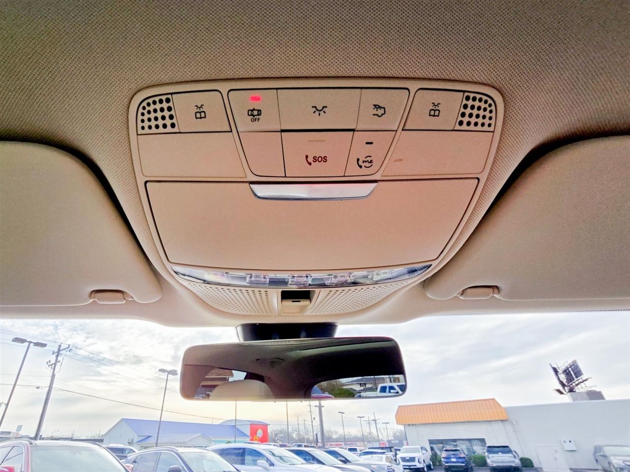 Mercedes-Benz GLC  2021