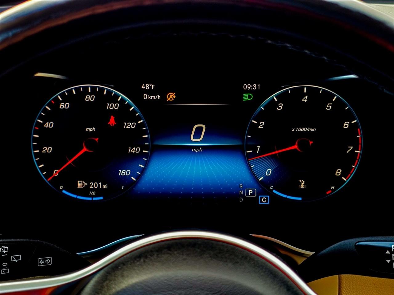 Mercedes-Benz GLC  2021