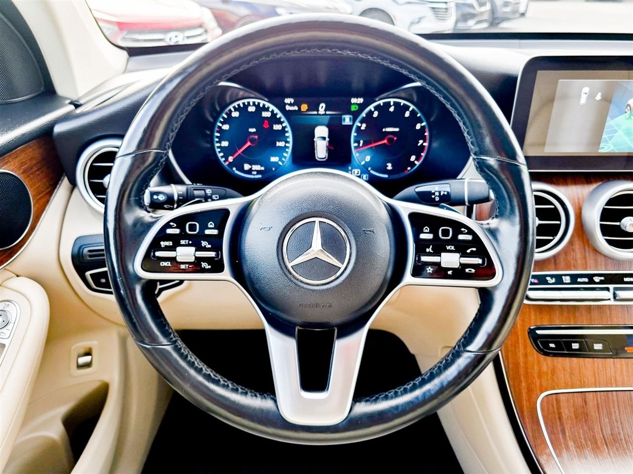 Mercedes-Benz GLC  2021