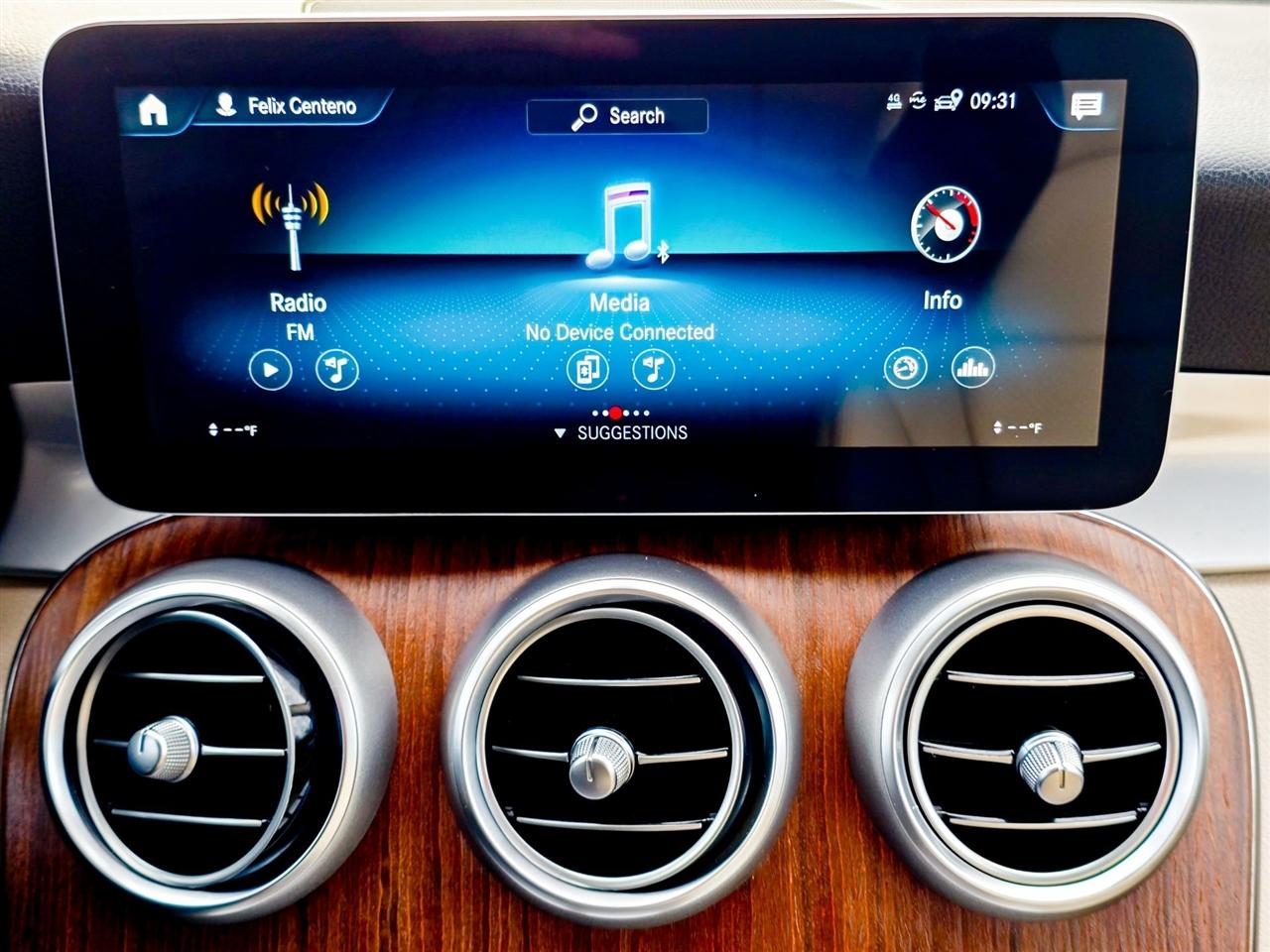 Mercedes-Benz GLC  2021