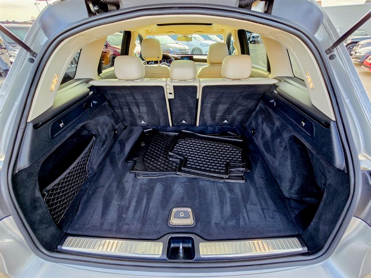 Mercedes-Benz GLC  2021