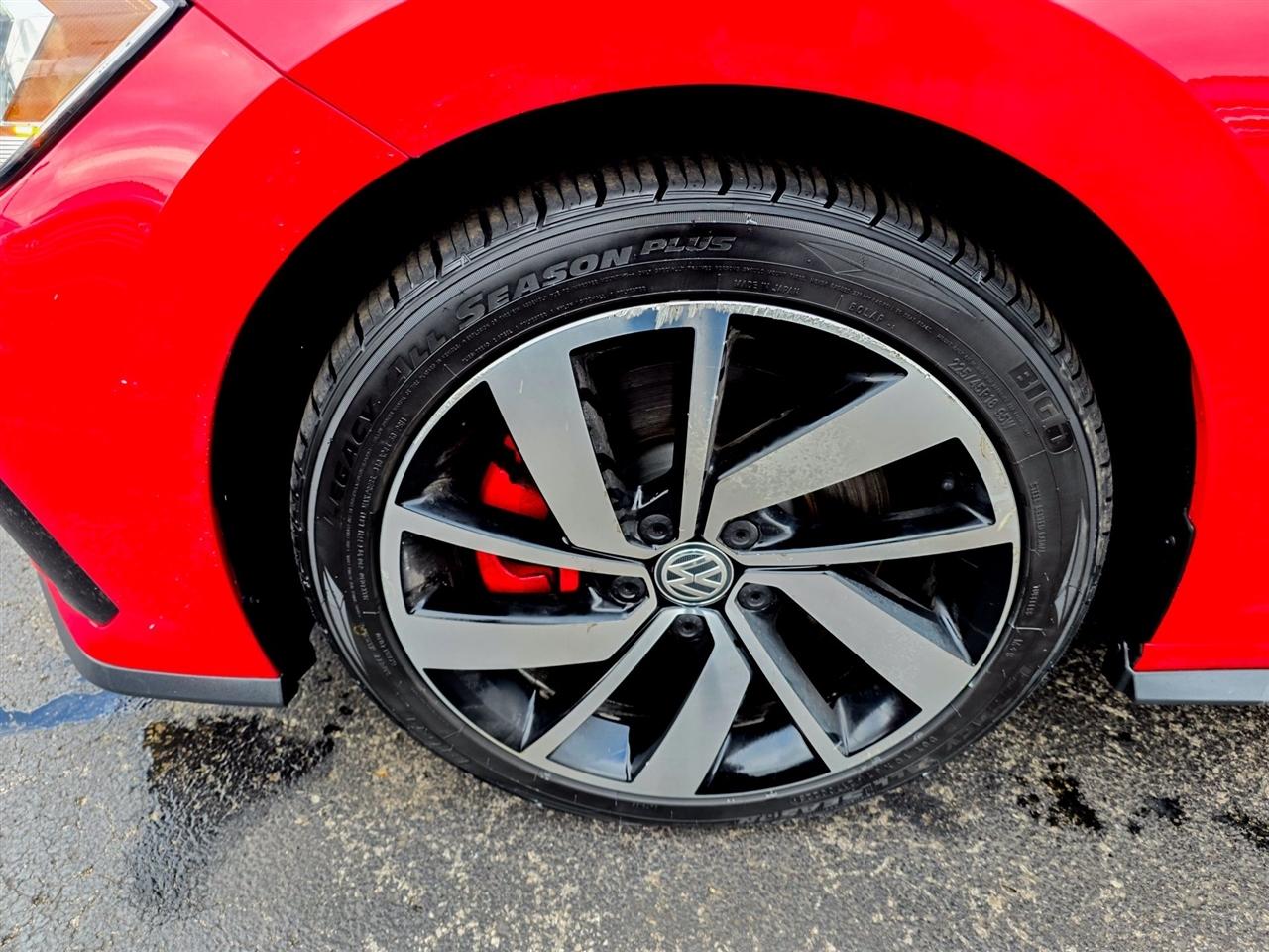 Volkswagen Jetta GLI  2019