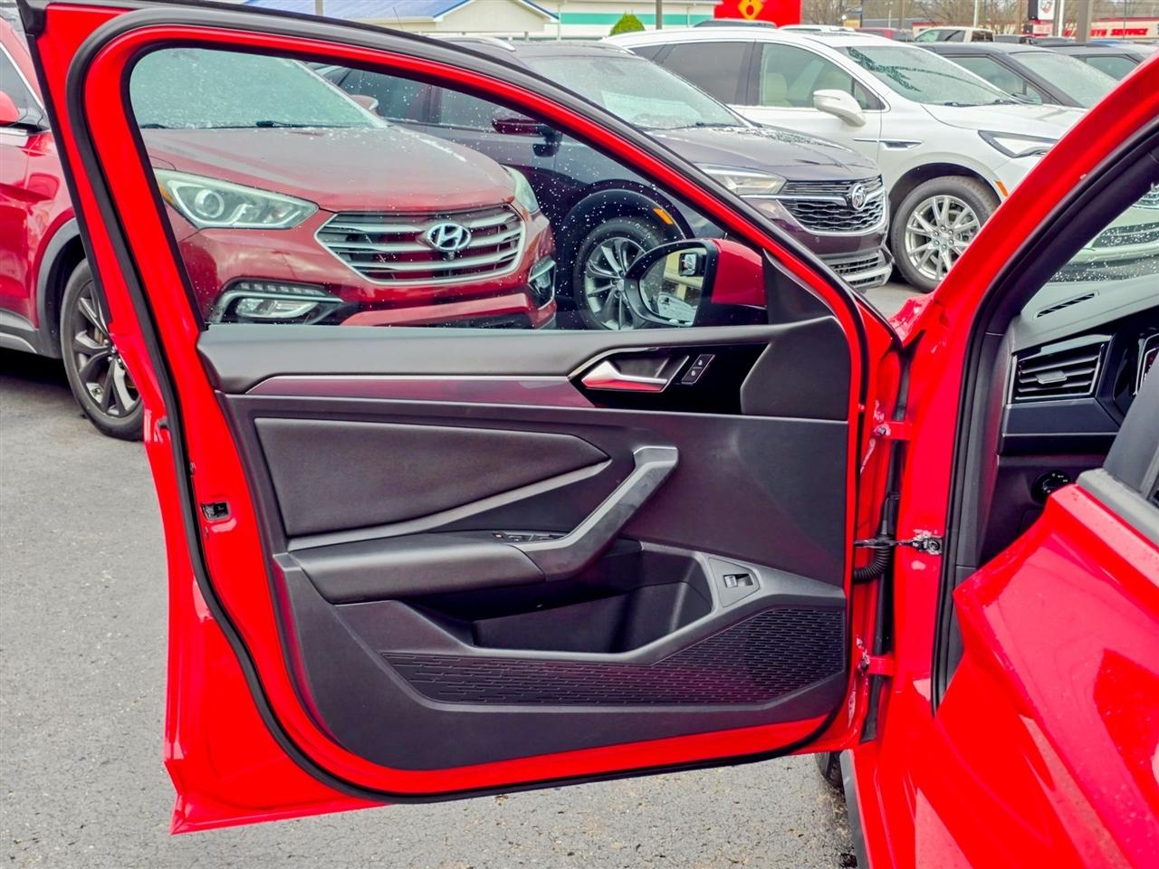 Volkswagen Jetta GLI  2019