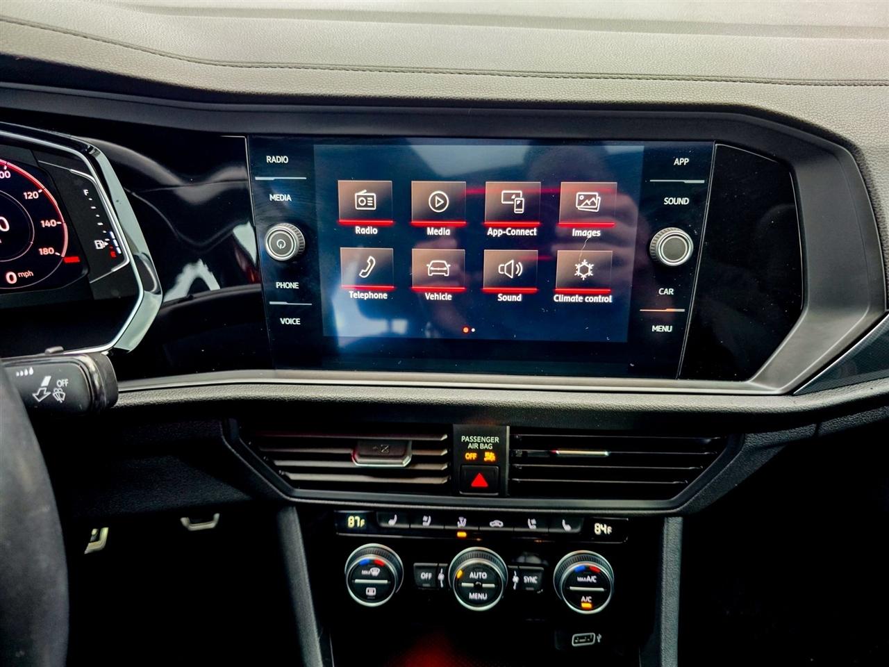 Volkswagen Jetta GLI  2019