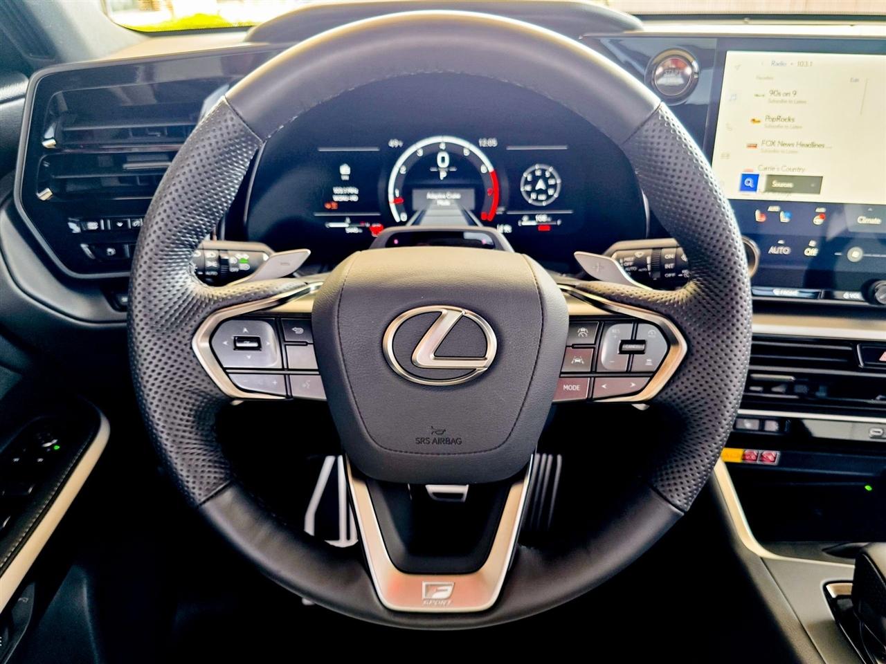 Lexus TX  2026