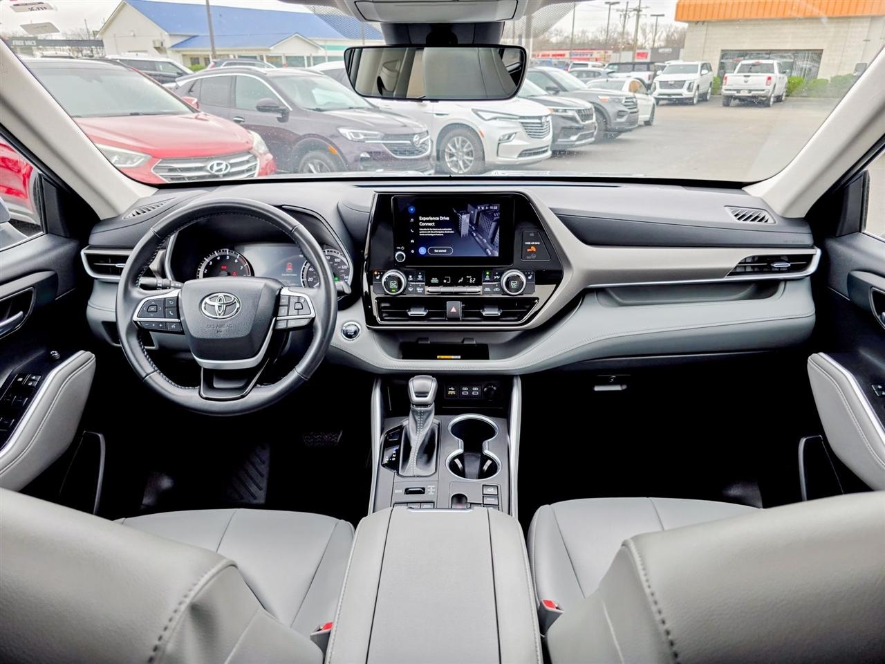 Toyota Highlander  2023