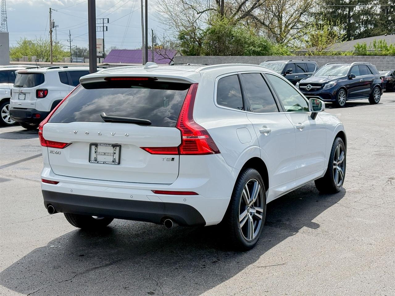 Volvo XC60  2021