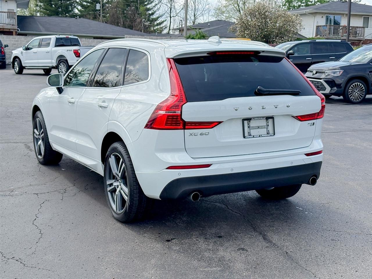 Volvo XC60  2021