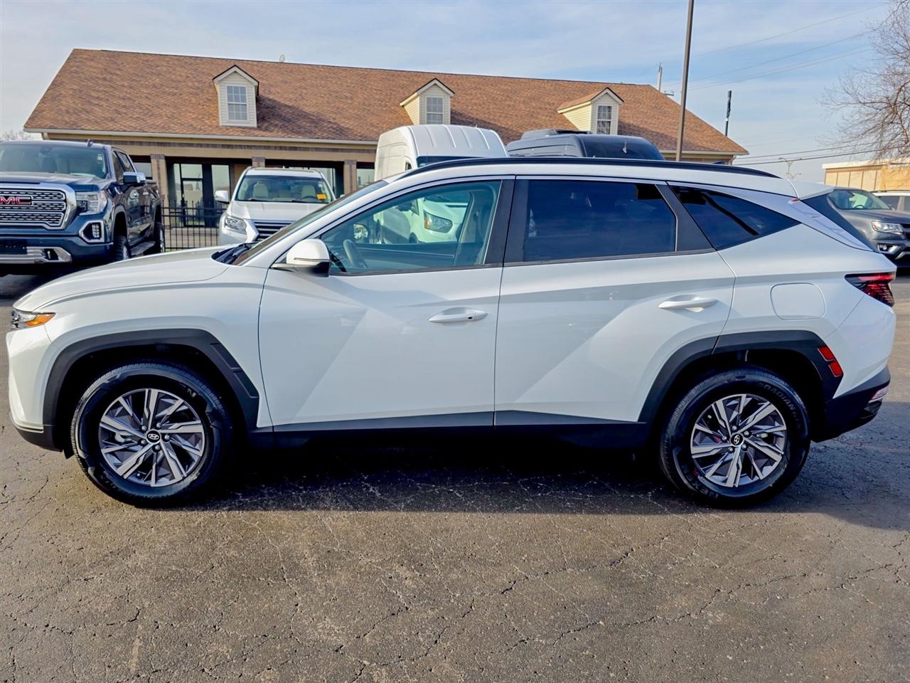 Hyundai Tucson Hybrid  2022