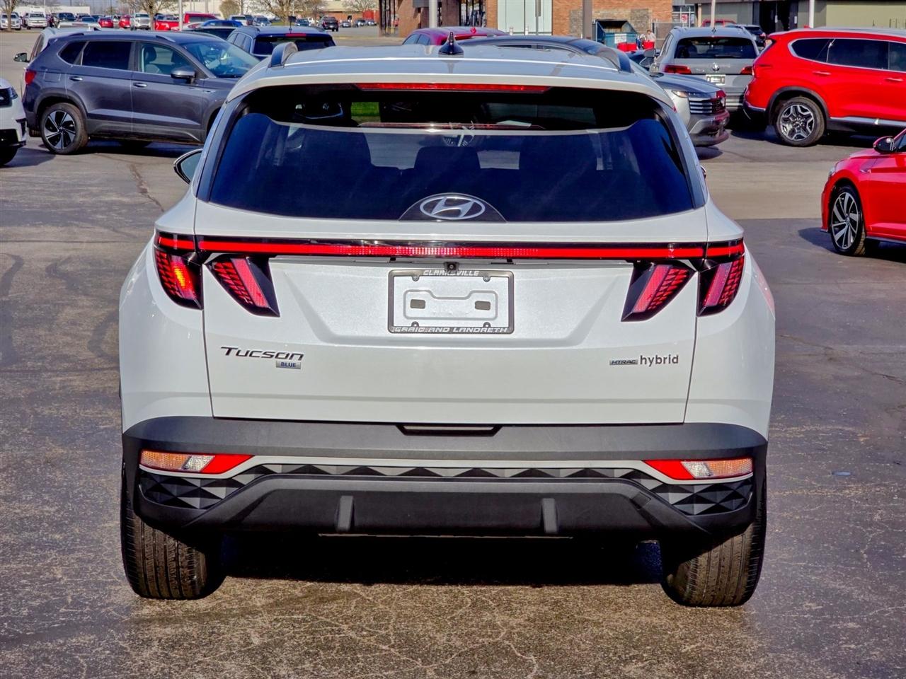 Hyundai Tucson Hybrid  2022