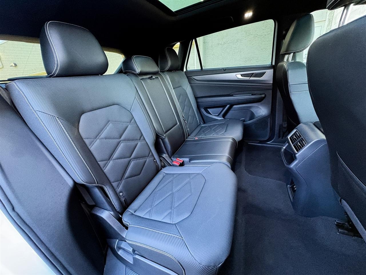 Volkswagen Atlas Cross Sport  2025