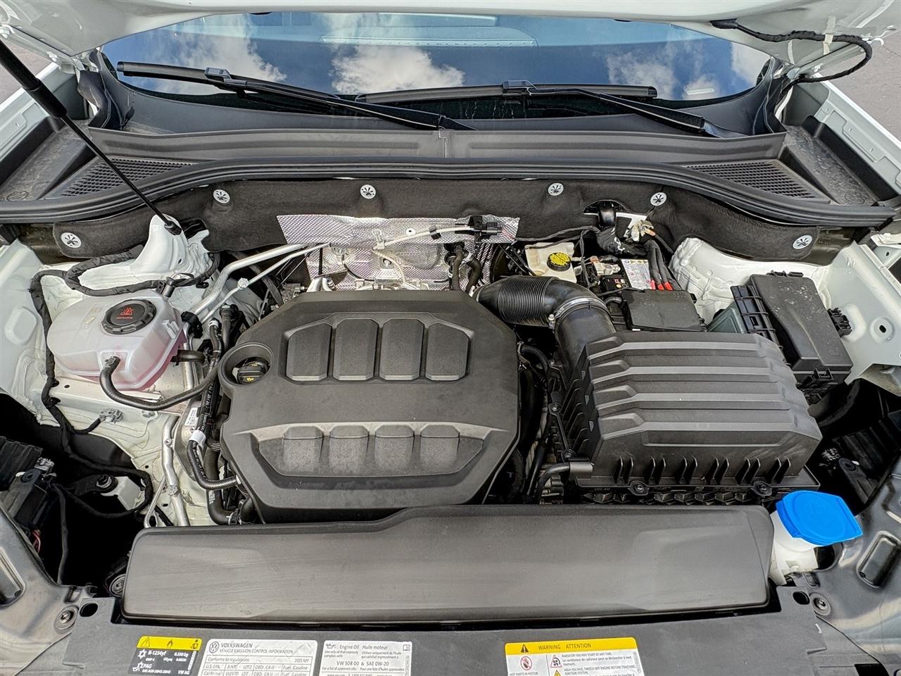 Volkswagen Atlas Cross Sport  2025