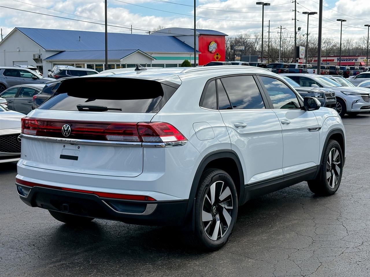 Volkswagen Atlas Cross Sport  2025