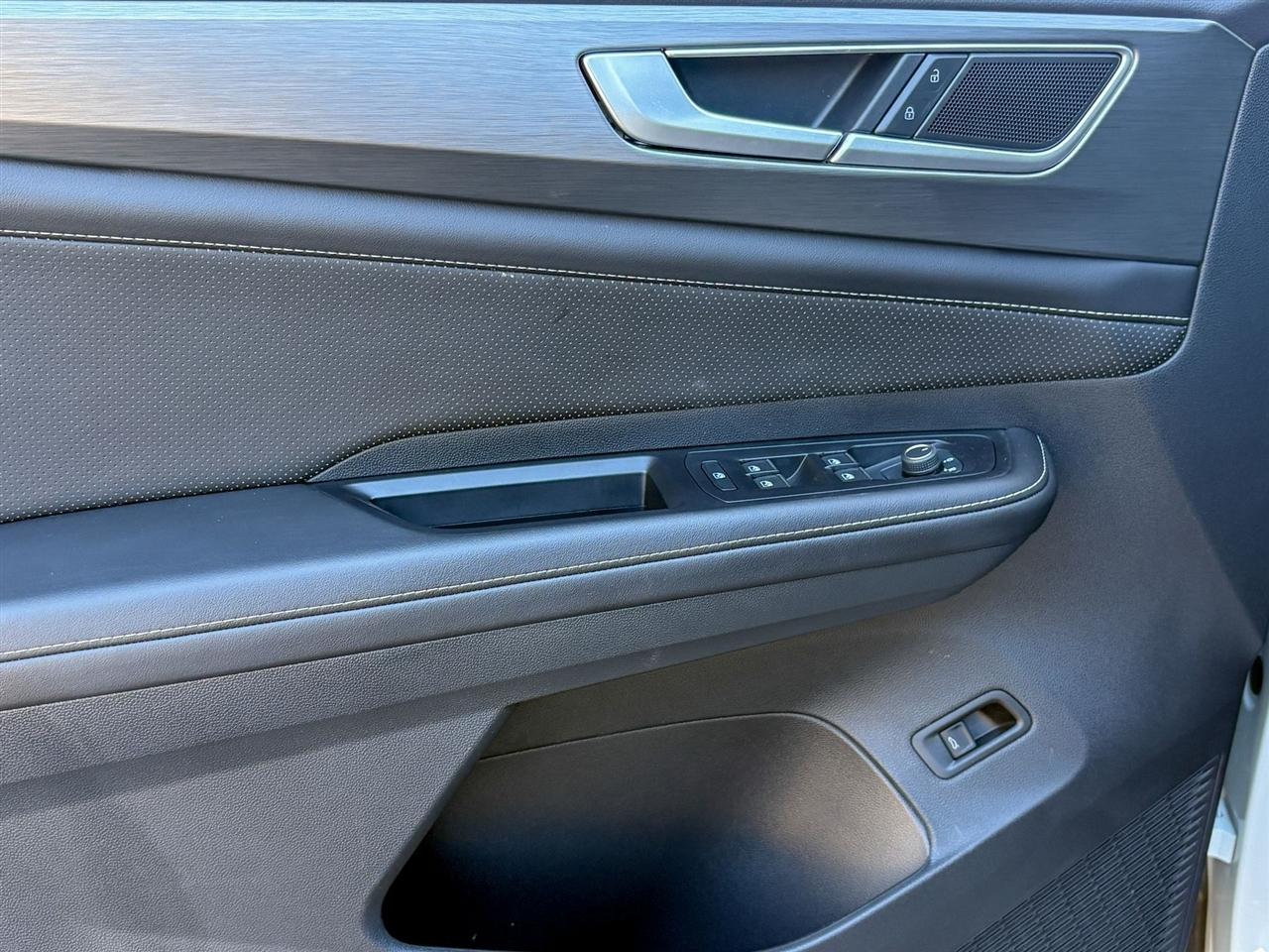 Volkswagen Atlas Cross Sport  2025