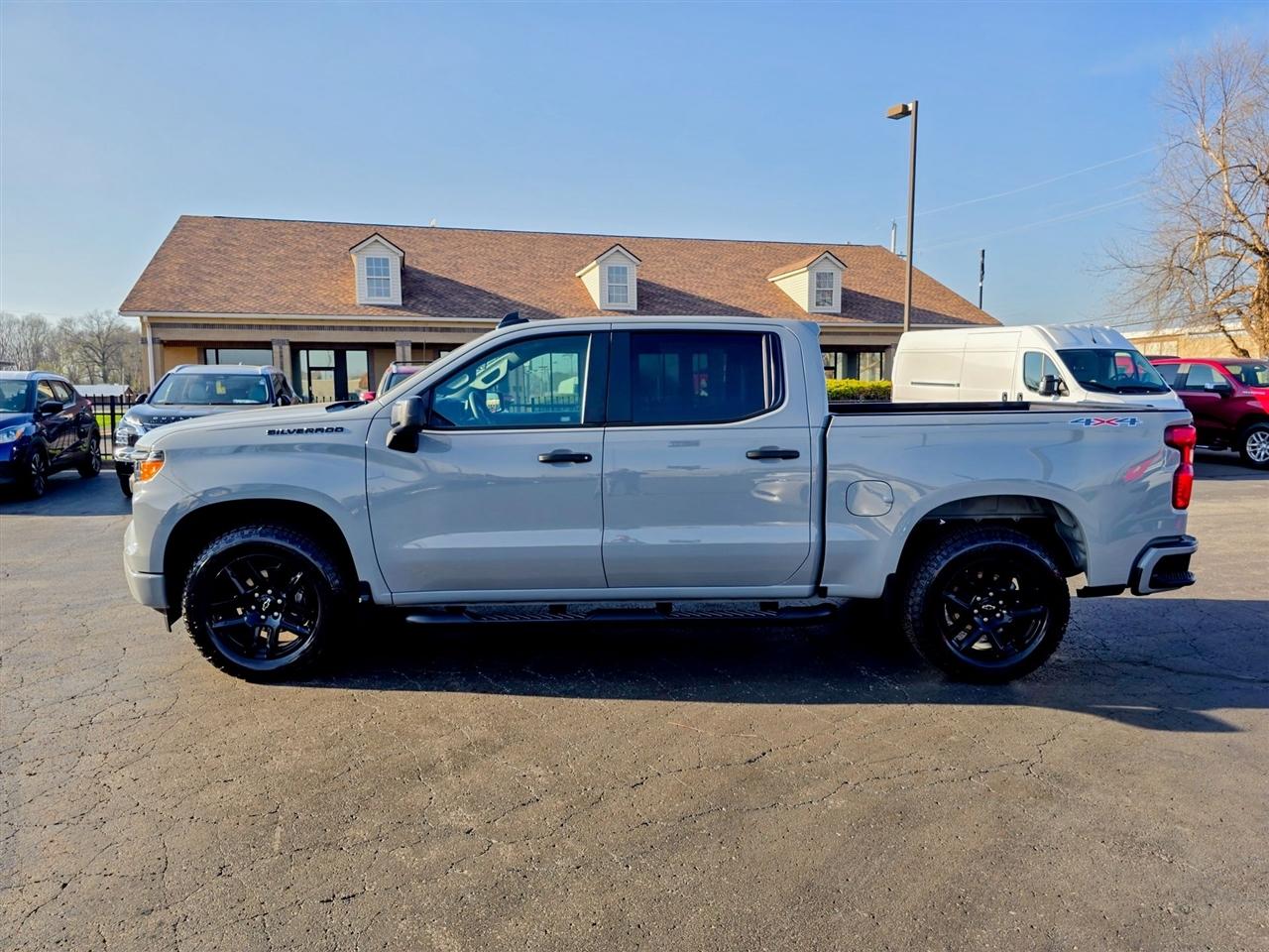 Chevrolet Silverado 1500  2024