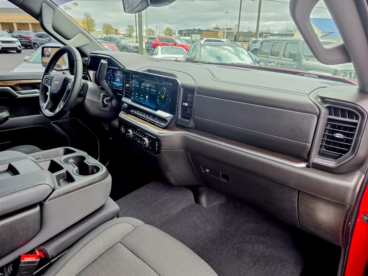 Chevrolet Silverado 1500  2024