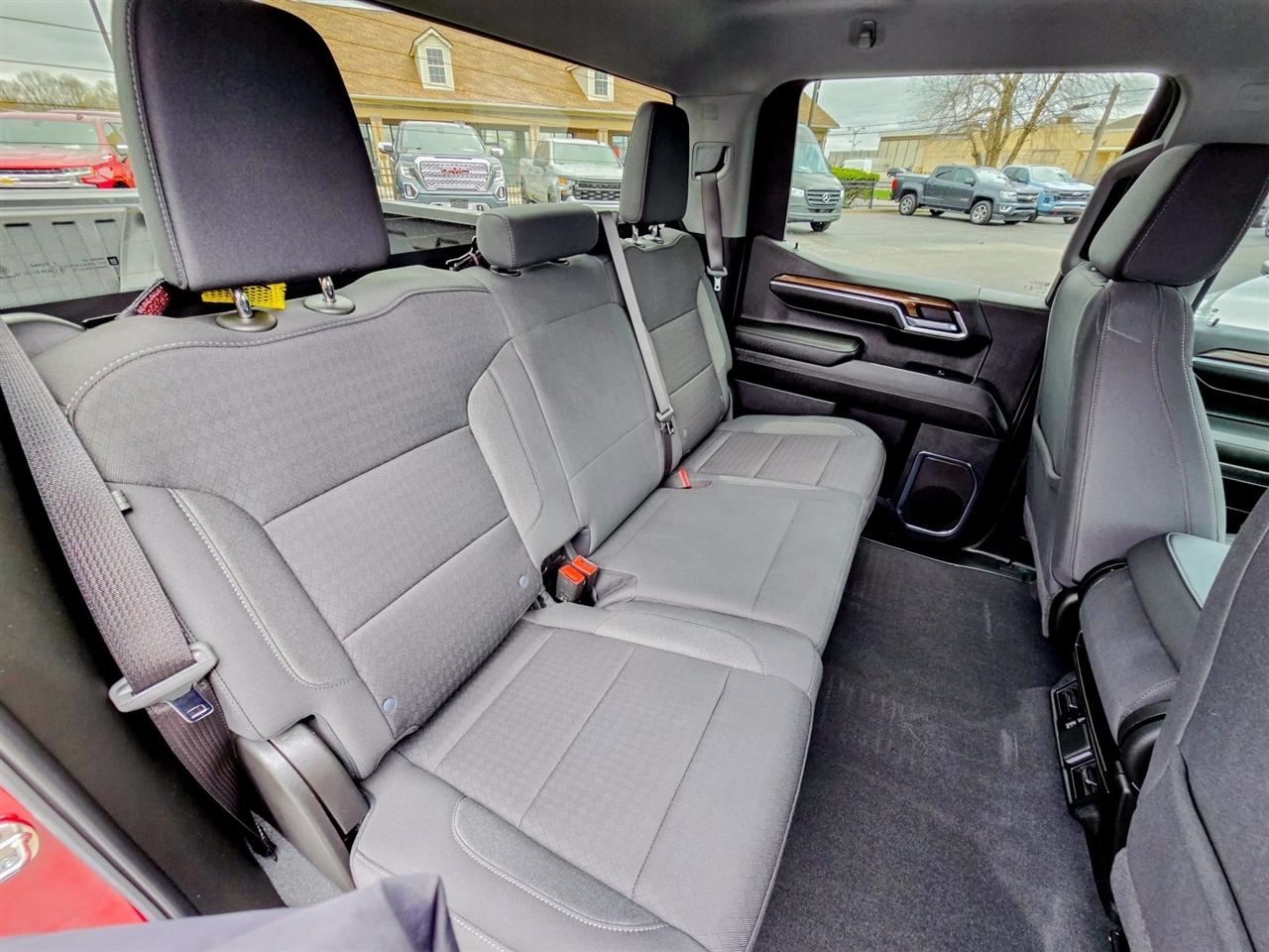 Chevrolet Silverado 1500  2024