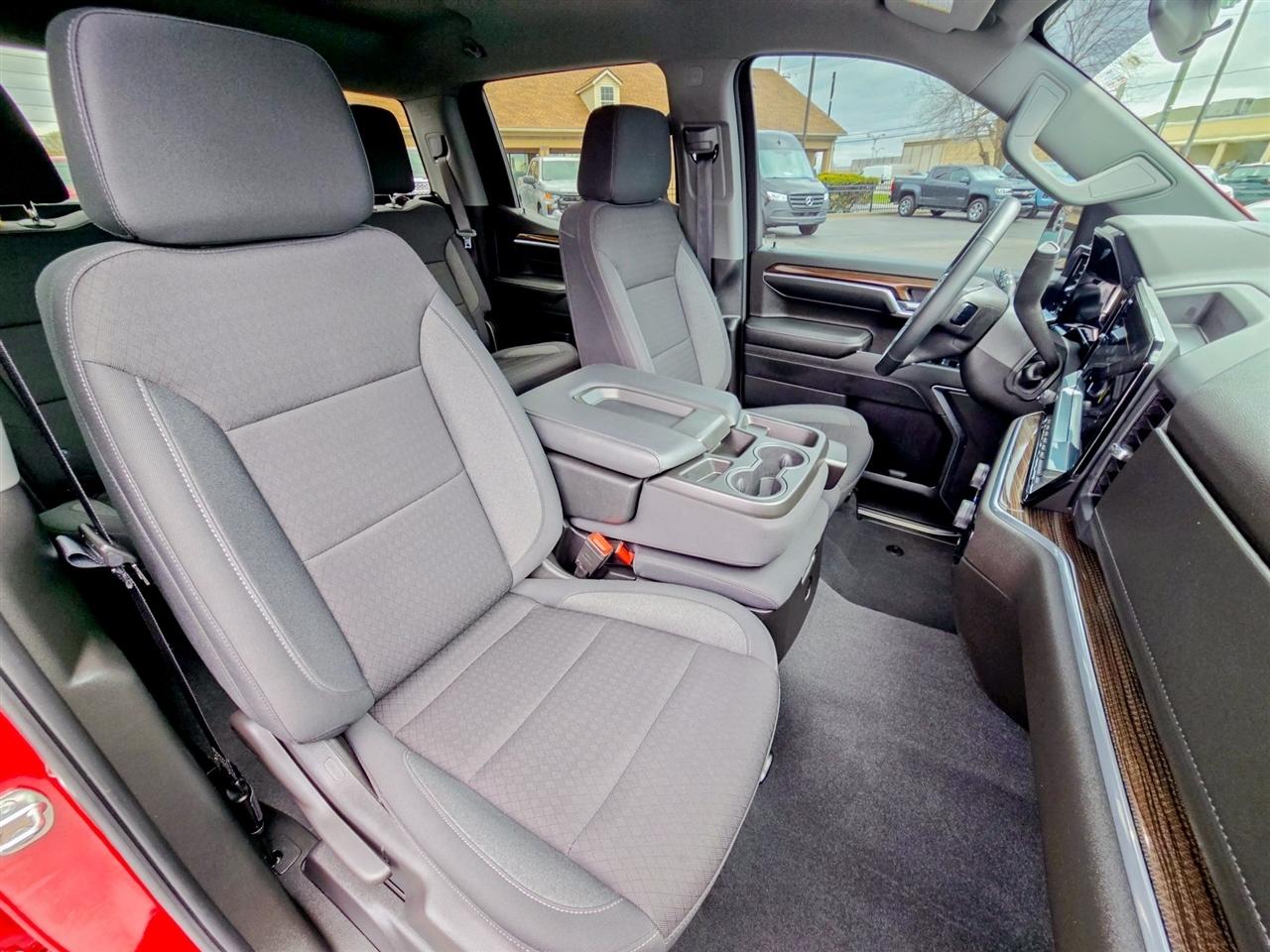 Chevrolet Silverado 1500  2024