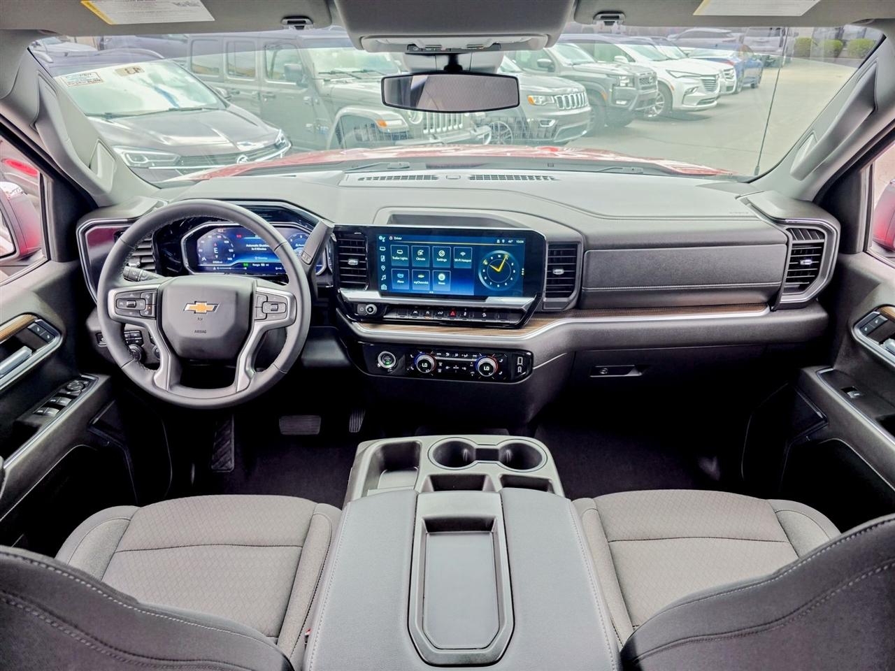 Chevrolet Silverado 1500  2024