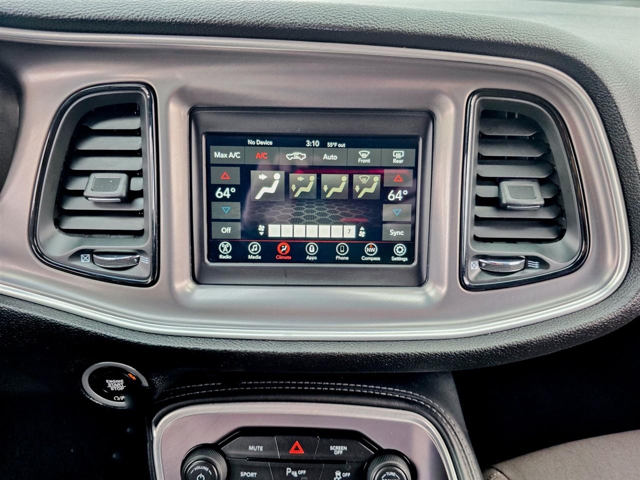 Dodge Challenger  2022