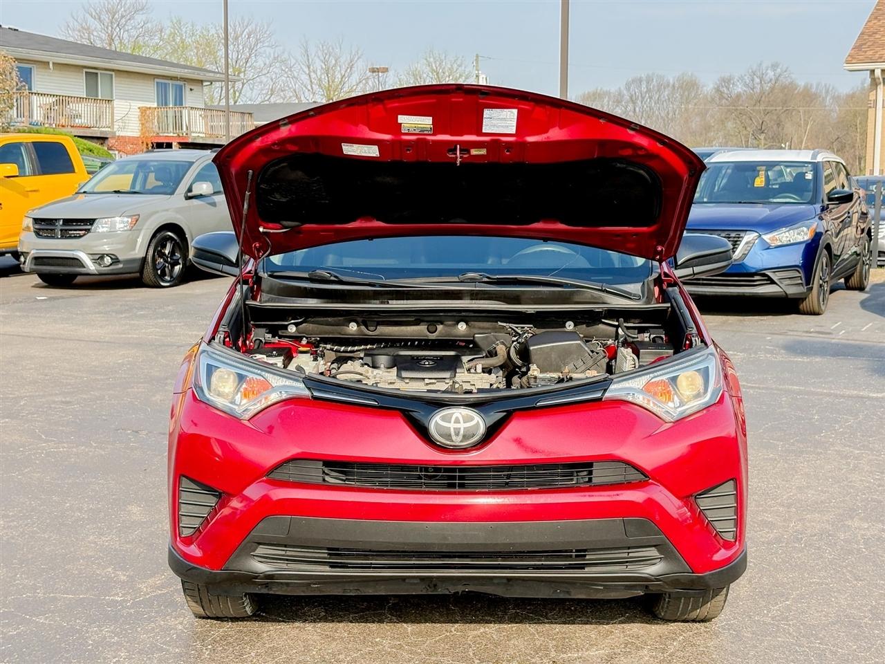Toyota RAV4  2018