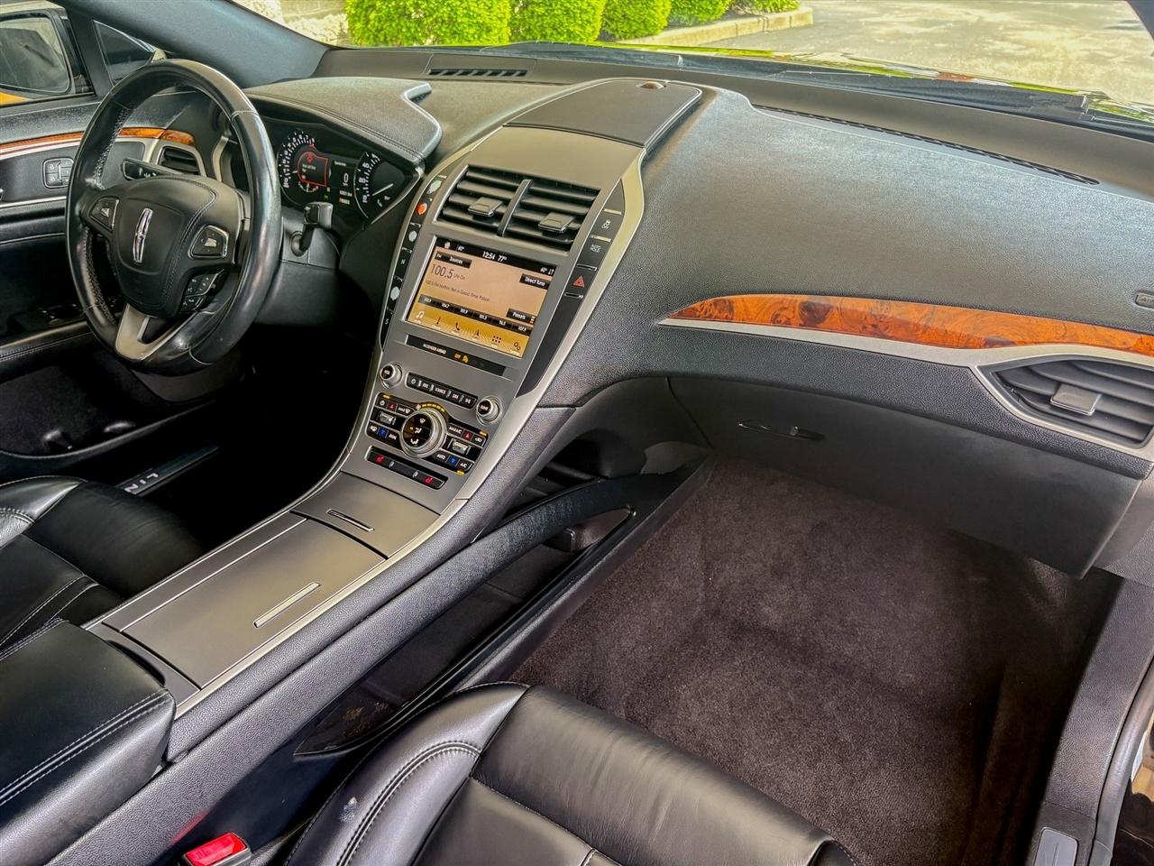 Lincoln MKZ  2019