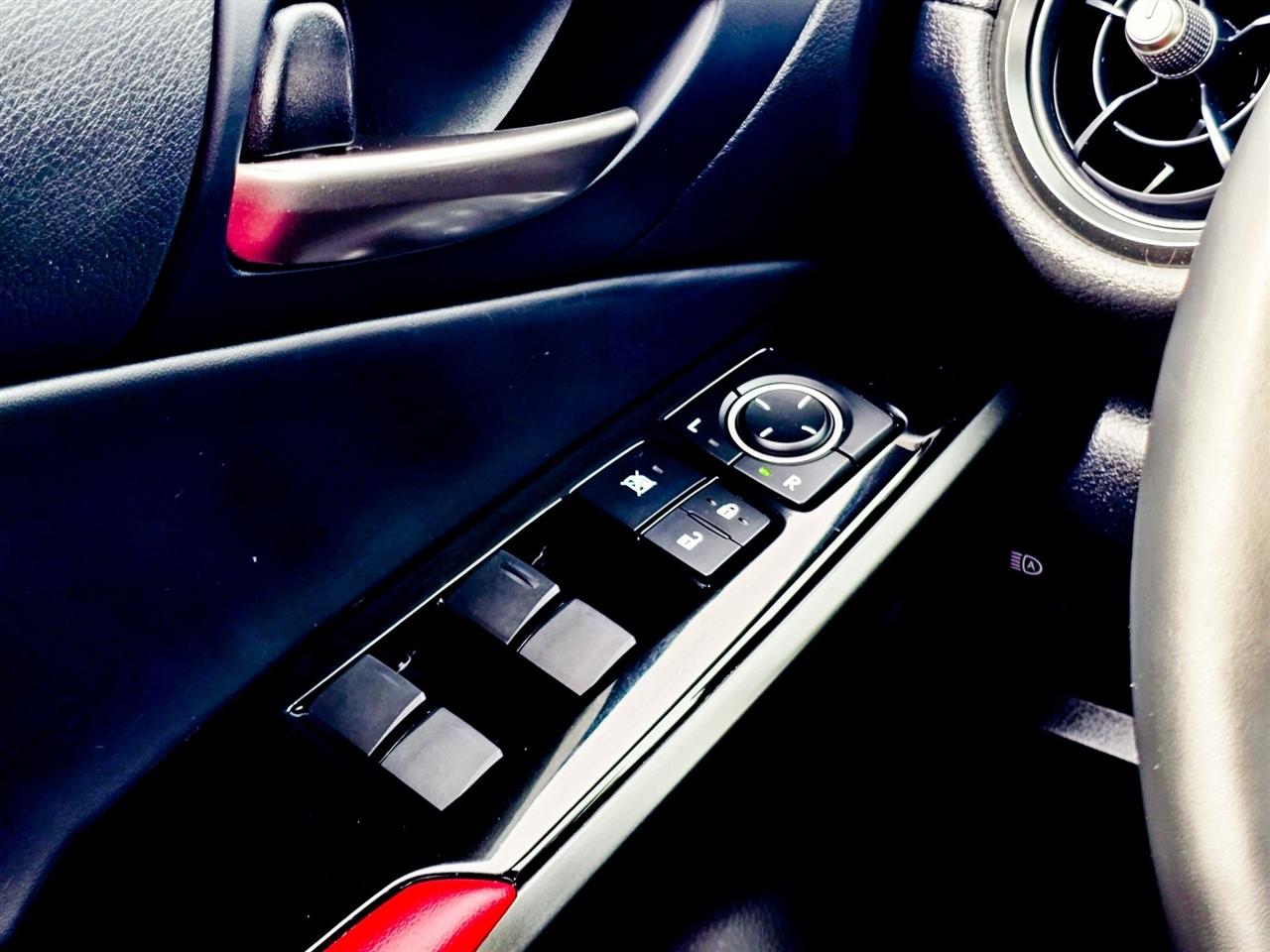 Lexus IS 350  2025