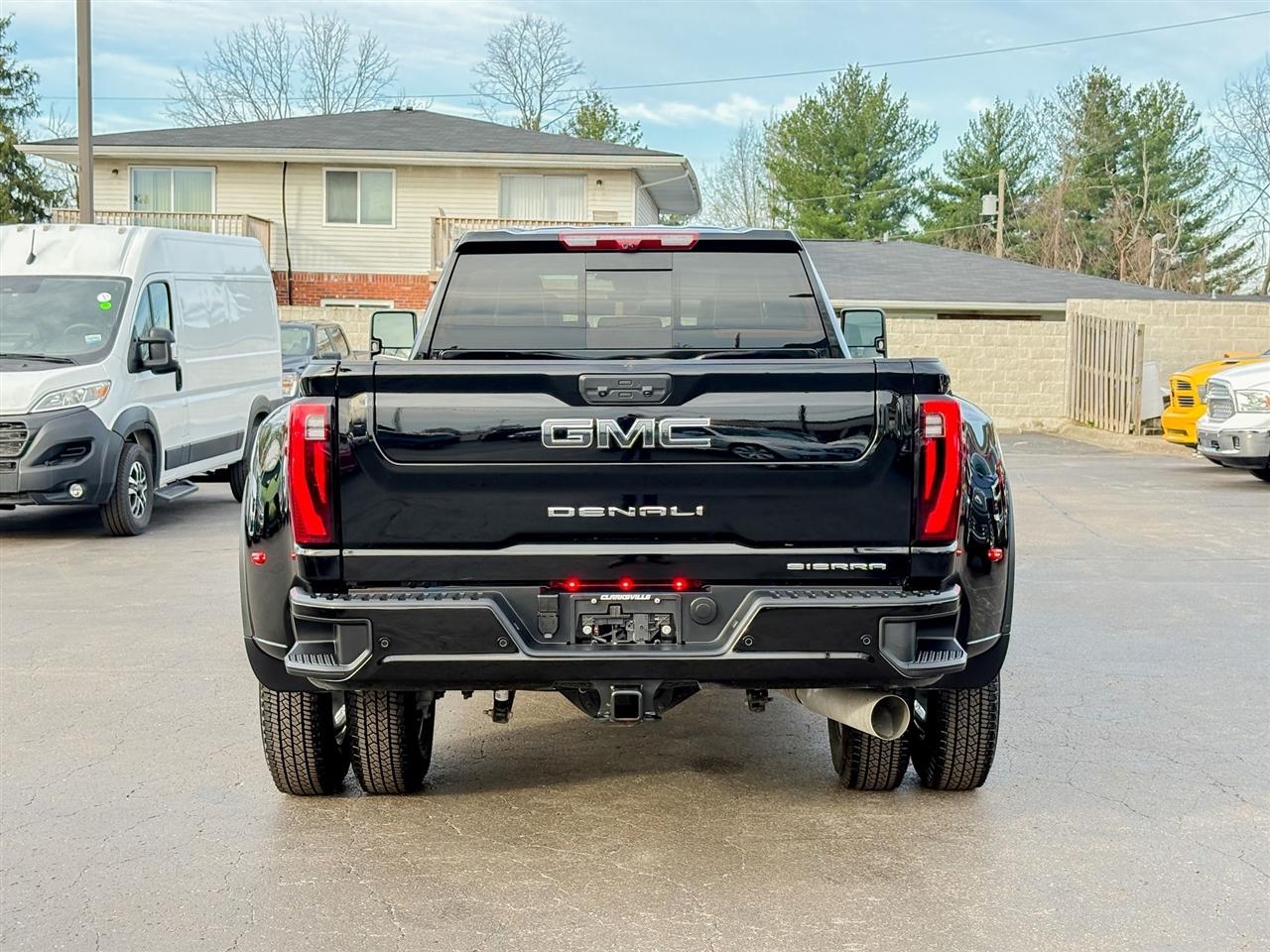 GMC Sierra 3500HD  2026