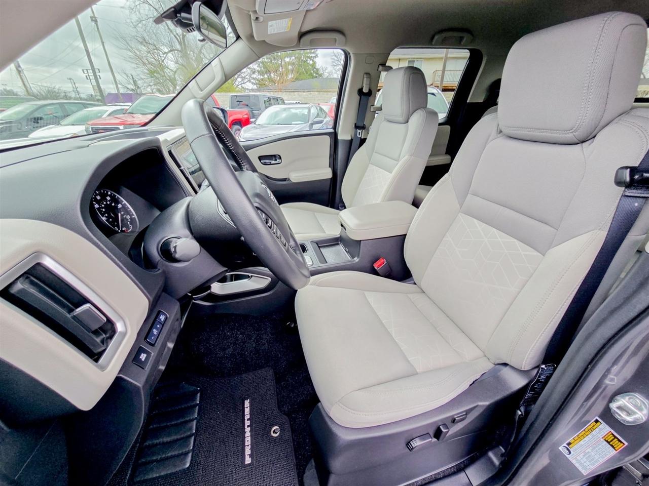 Nissan Frontier  2025