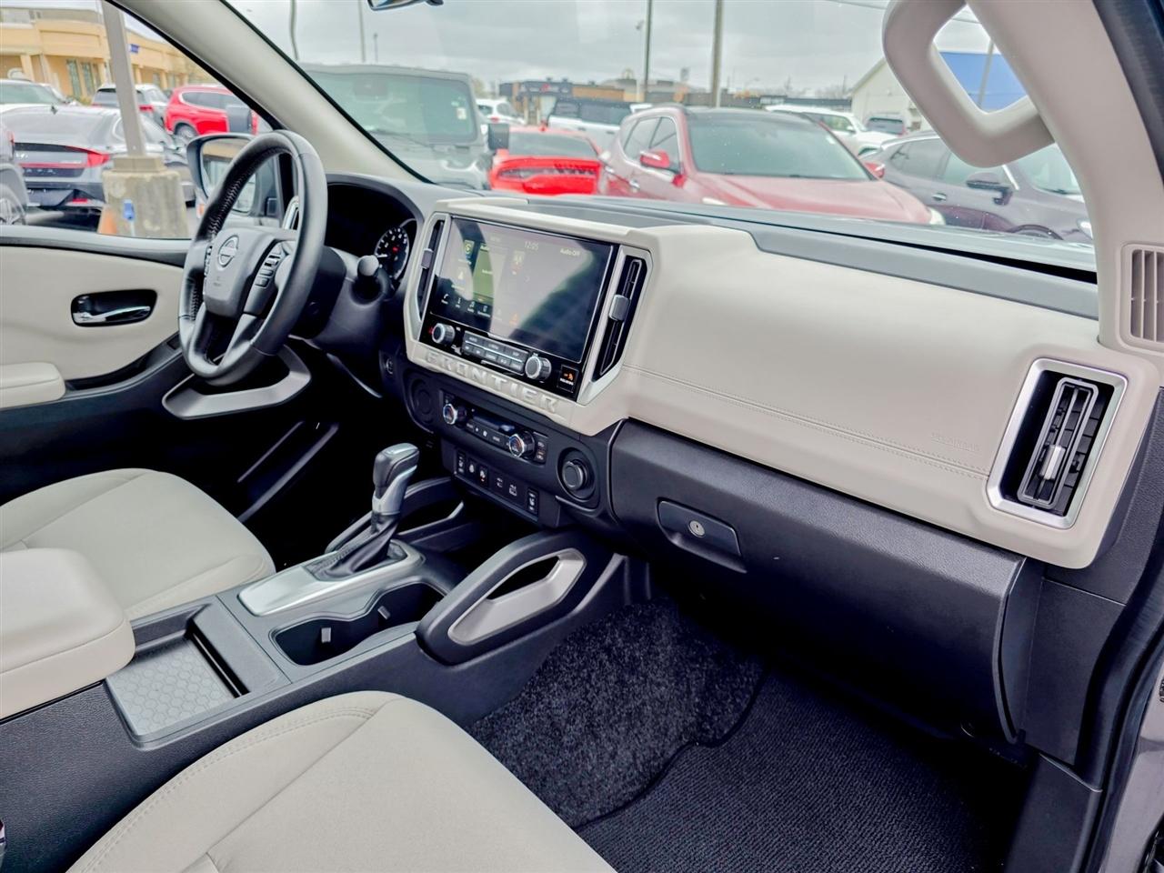 Nissan Frontier  2025