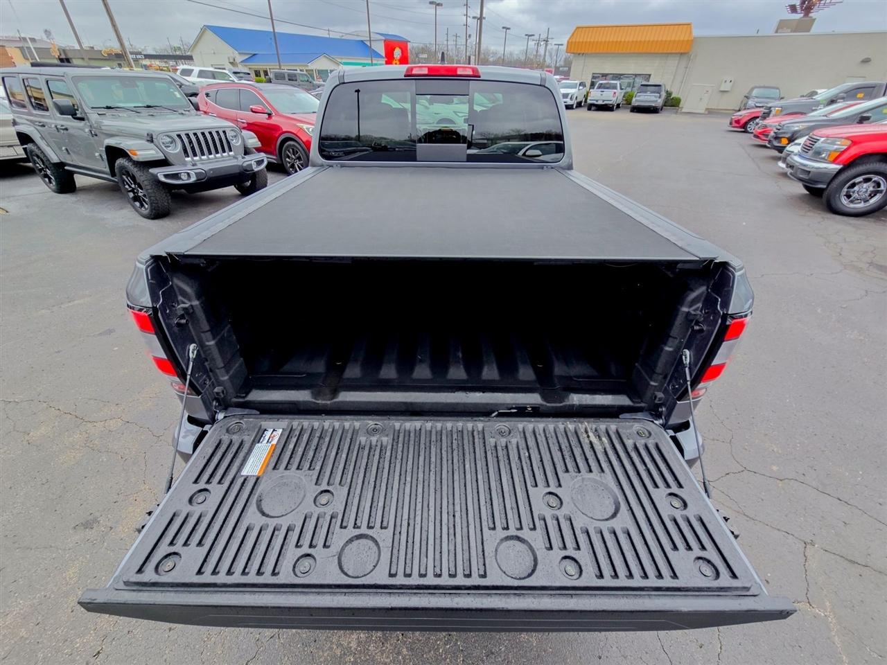 Nissan Frontier  2025