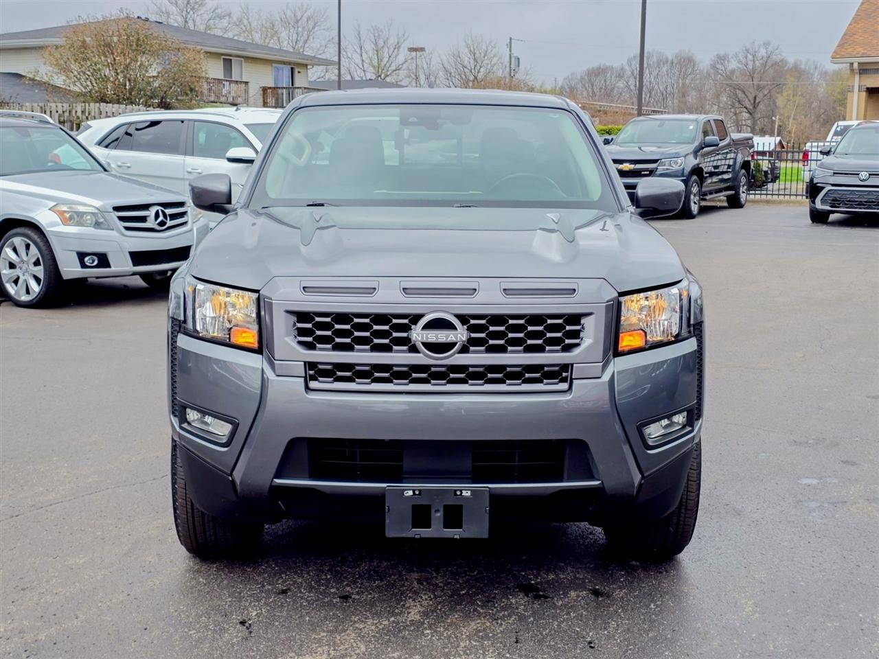 Nissan Frontier  2025