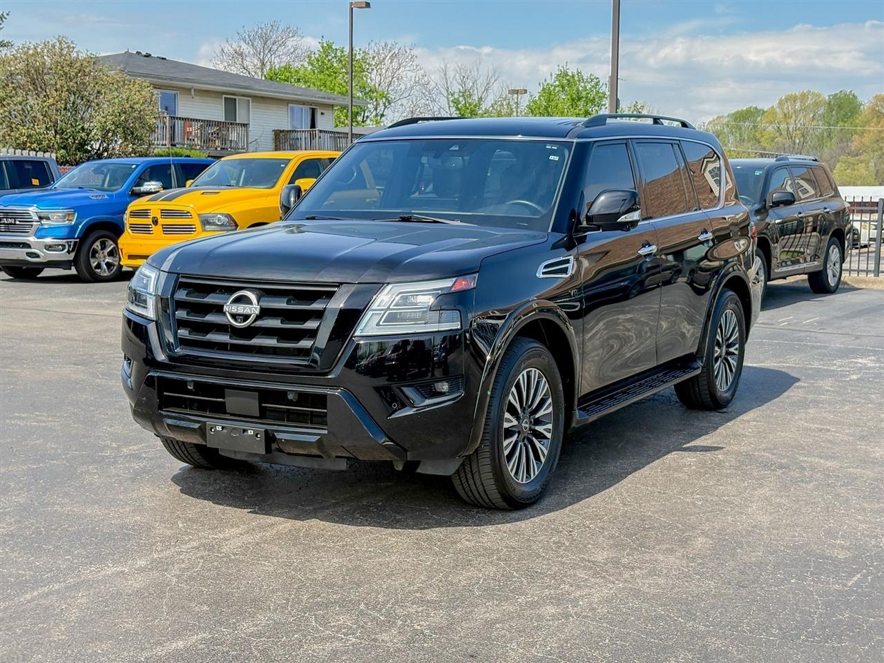 Nissan Armada  2022