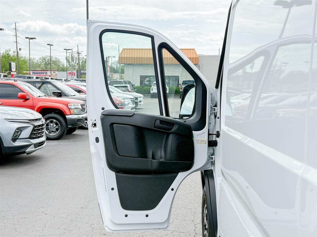 RAM ProMaster Cargo Van  2024