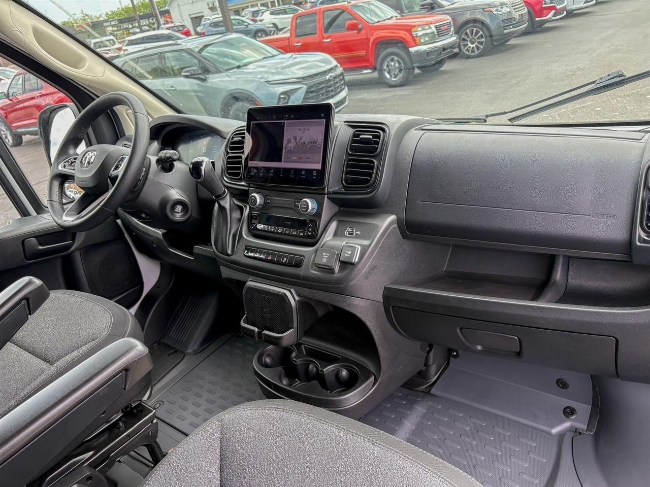 RAM ProMaster Cargo Van  2024