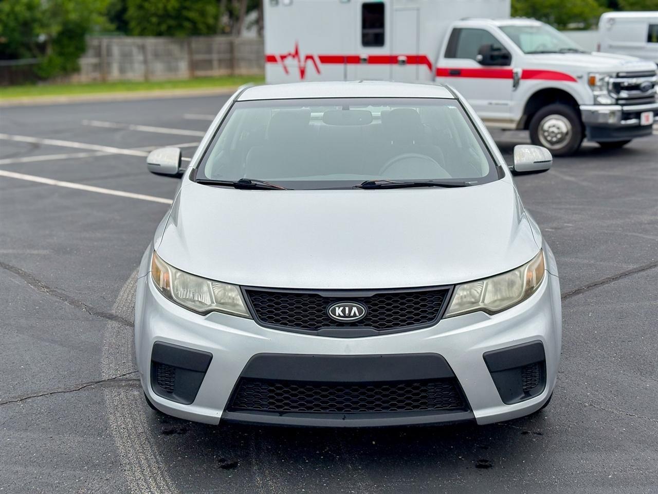 Kia Forte Koup  2012