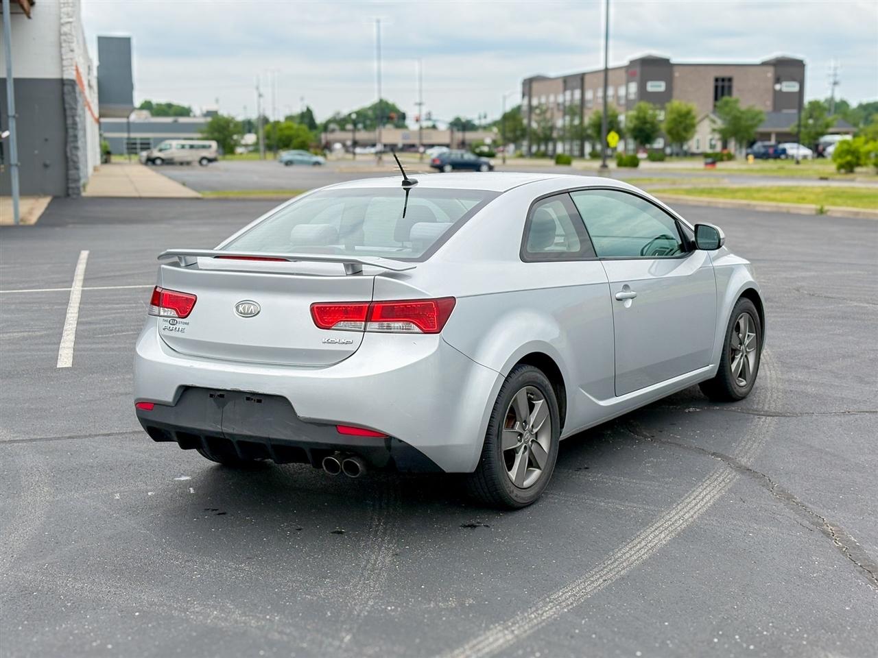 Kia Forte Koup  2012