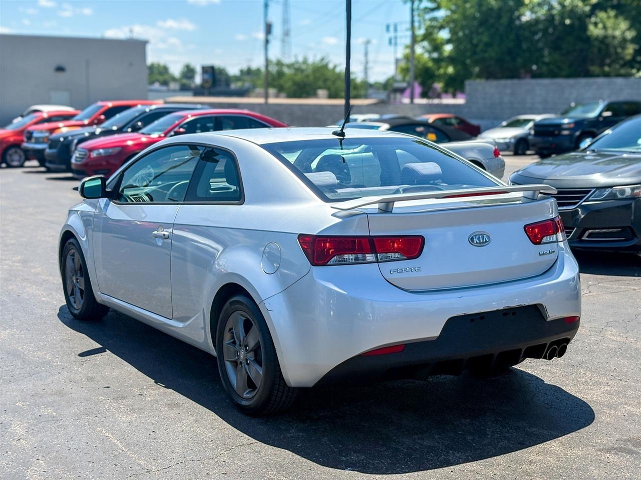 Kia Forte Koup  2012