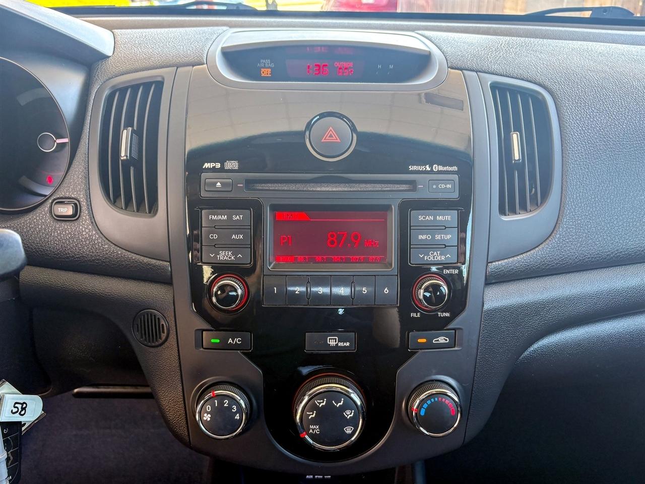 Kia Forte Koup  2012