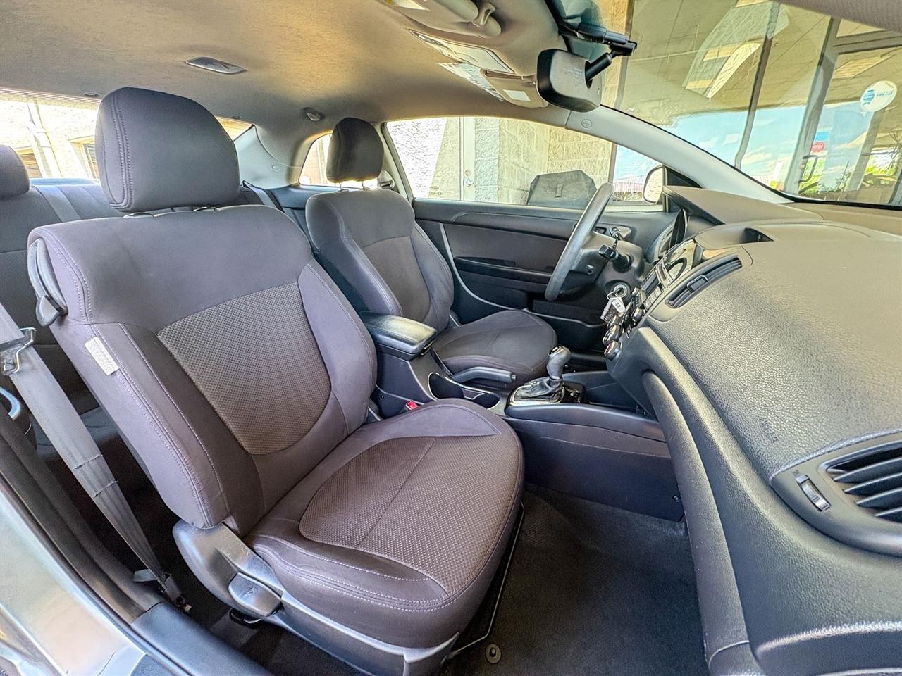 Kia Forte Koup  2012
