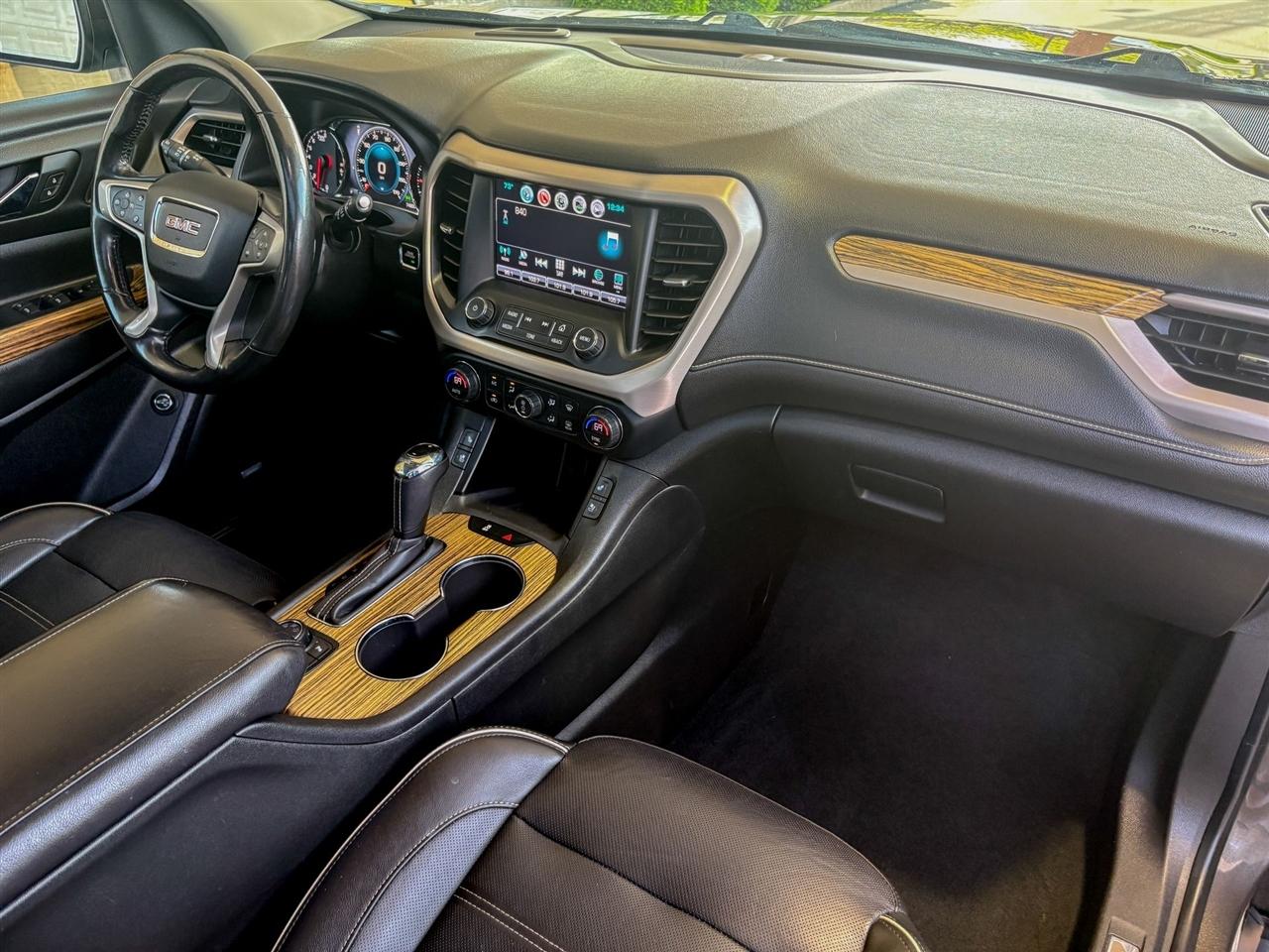 GMC Acadia  2019