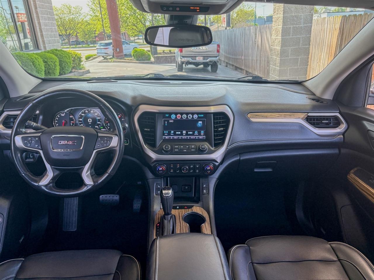GMC Acadia  2019