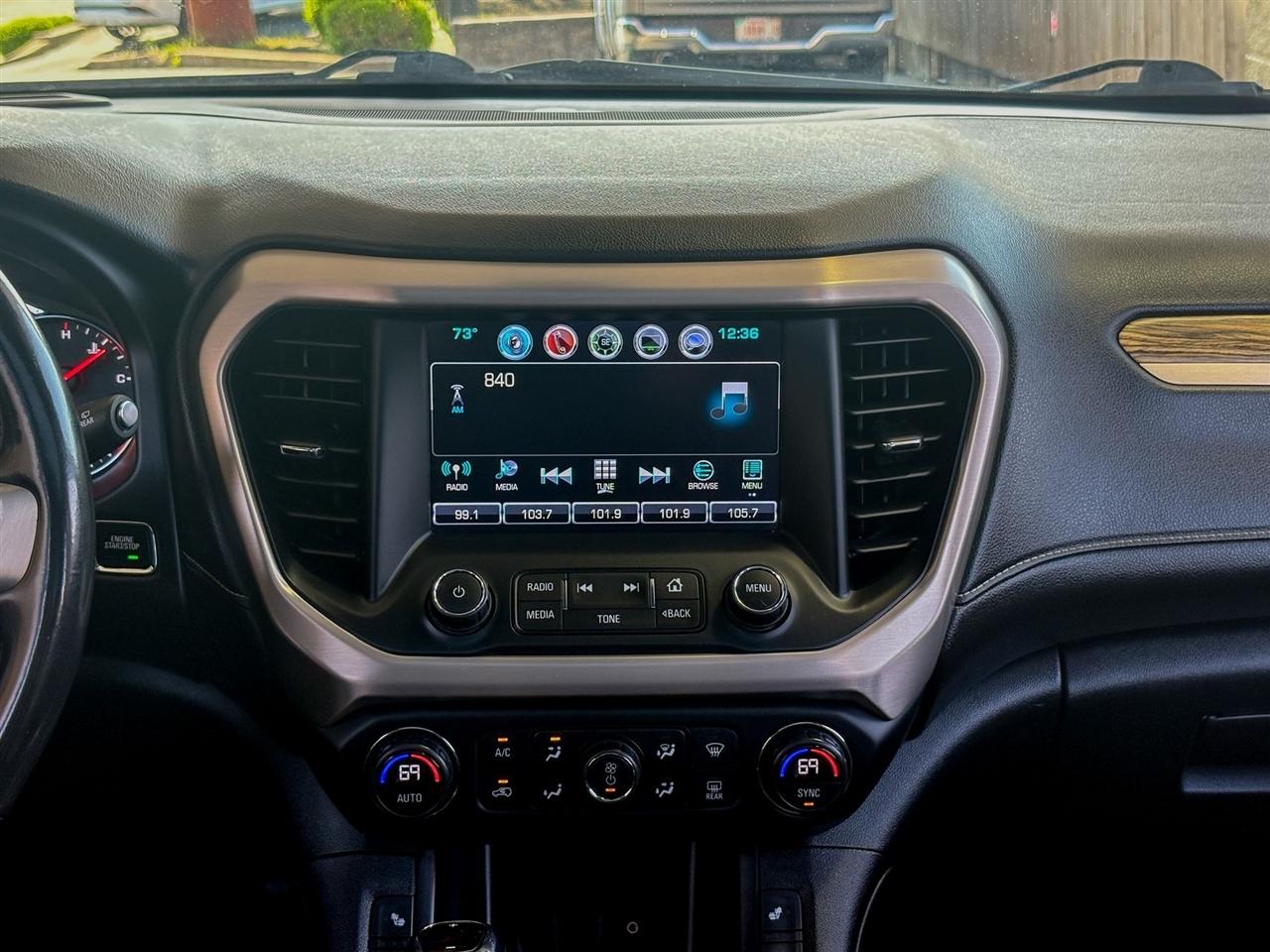 GMC Acadia  2019