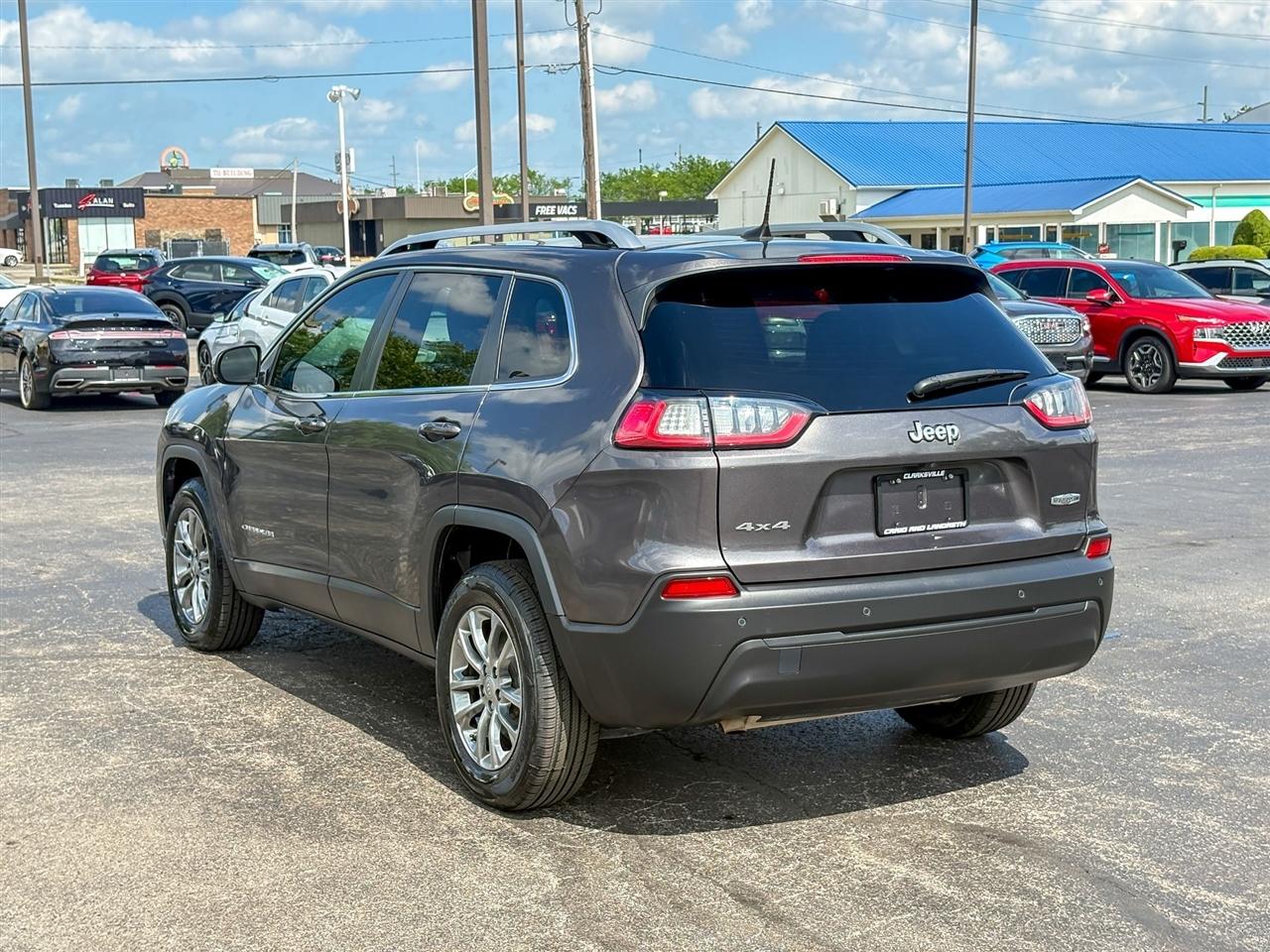 Jeep Cherokee  2021