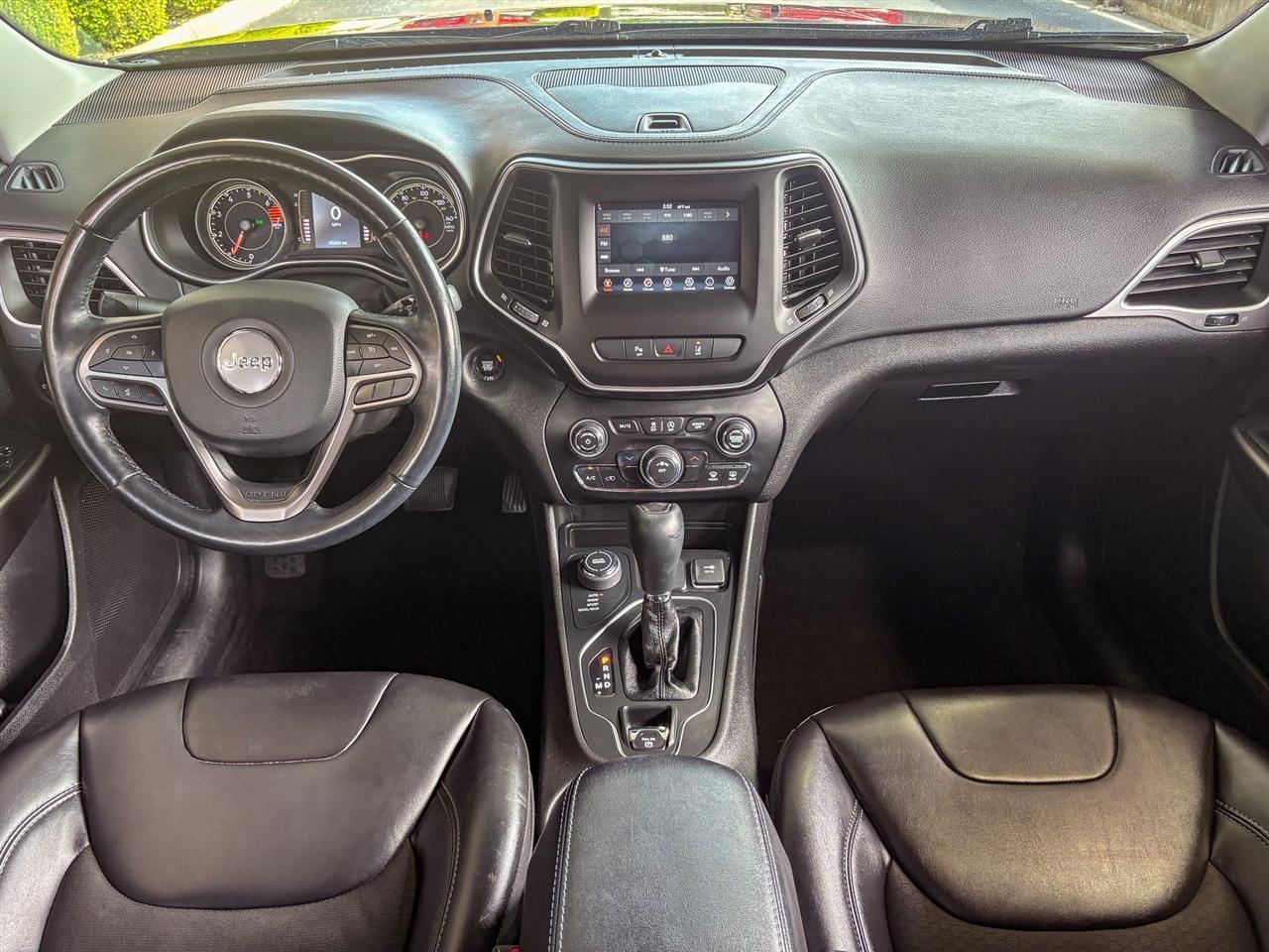 Jeep Cherokee  2021