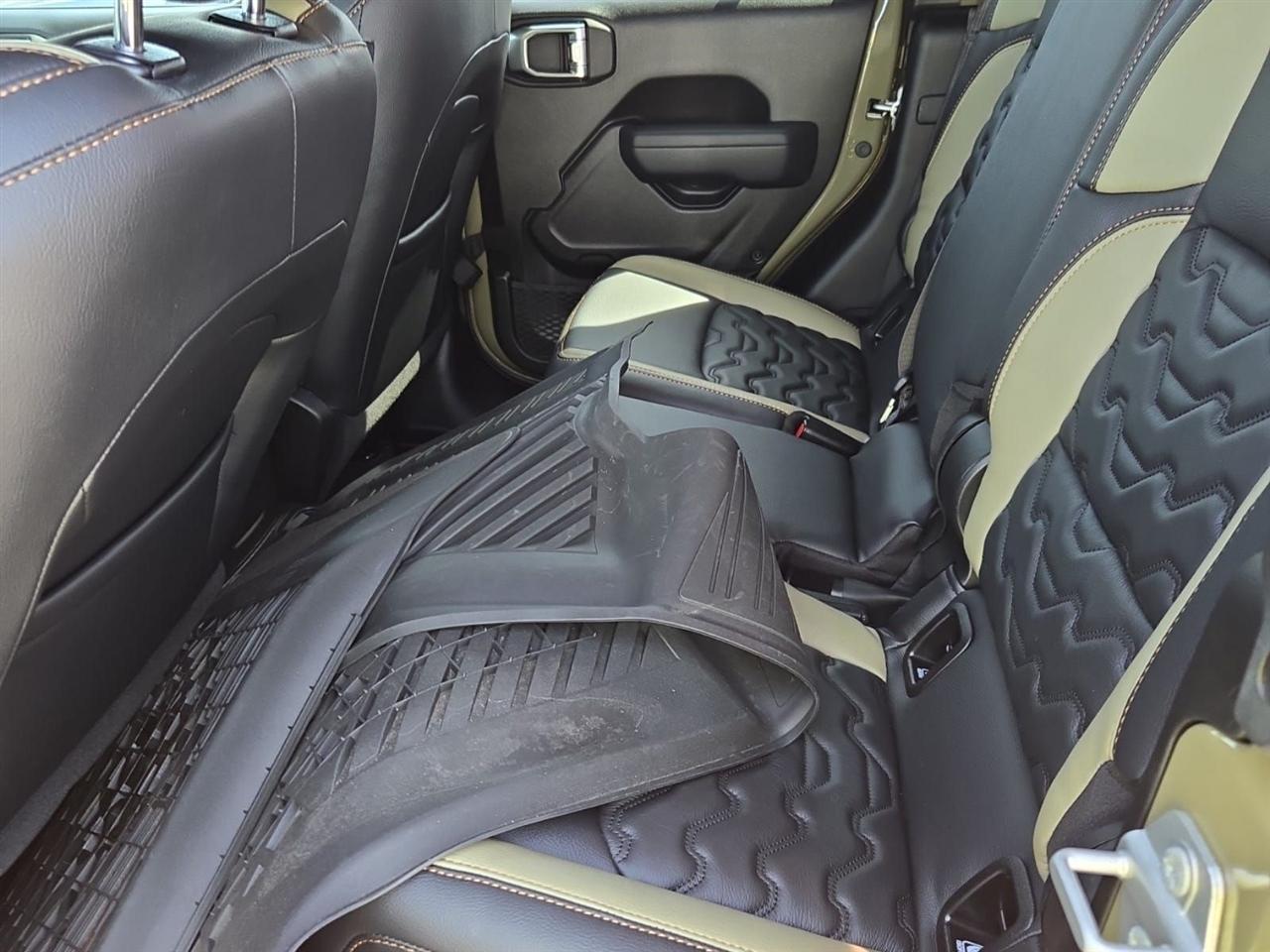 Jeep Gladiator  2025