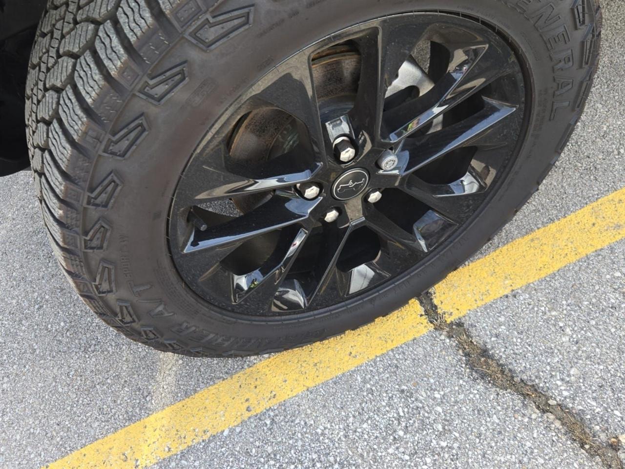 Jeep Gladiator  2025