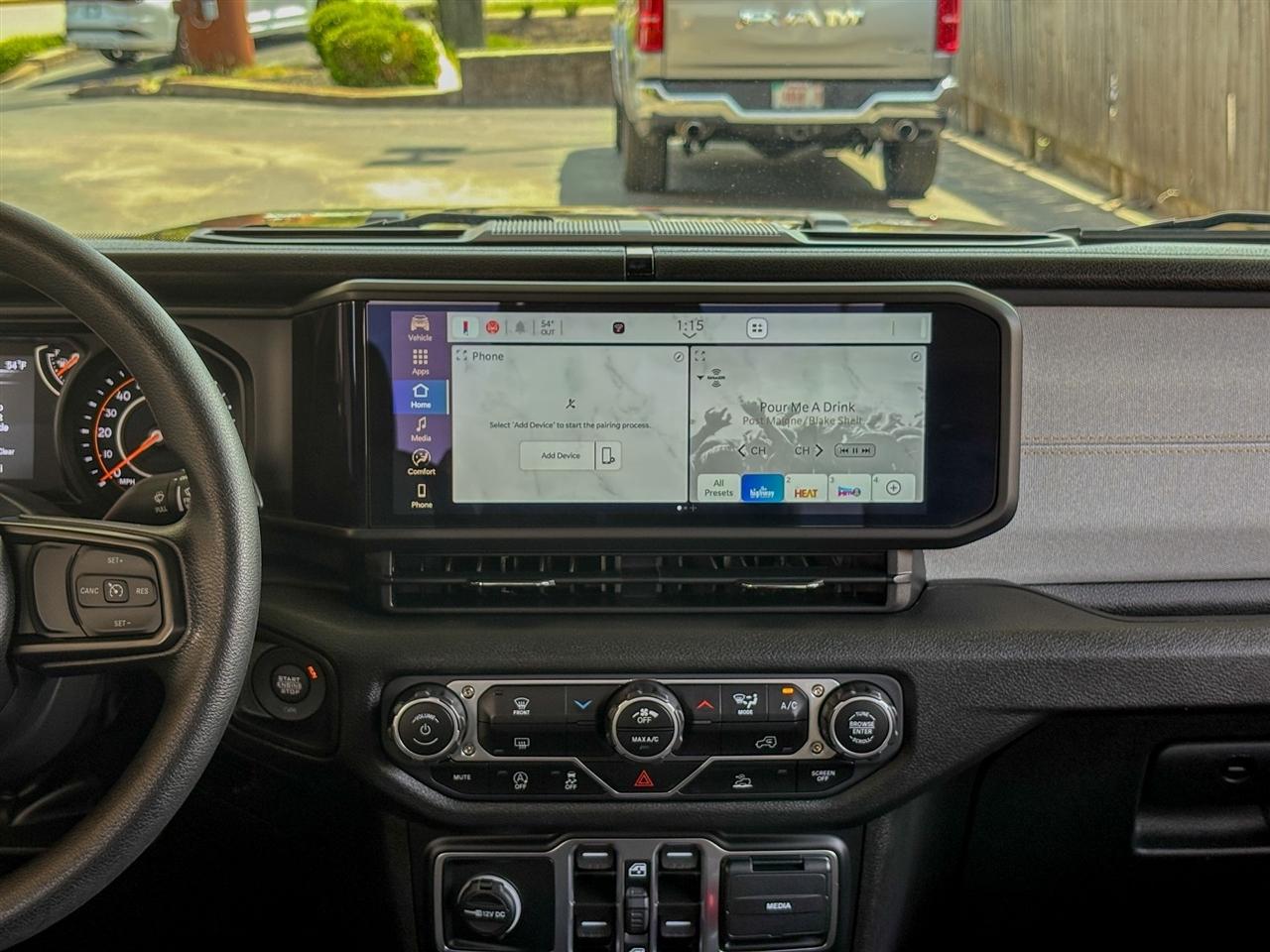 Jeep Gladiator  2025