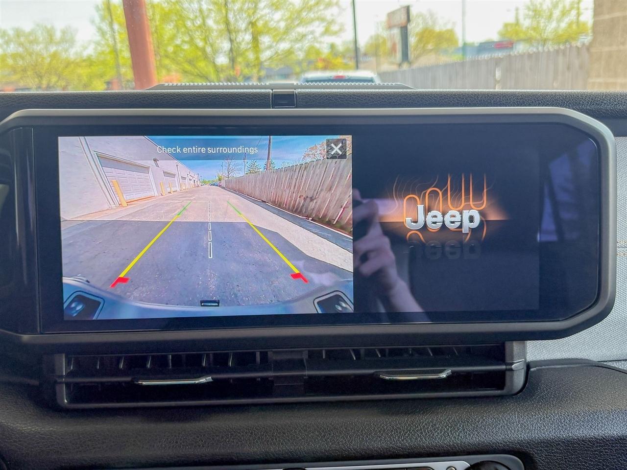 Jeep Gladiator  2025