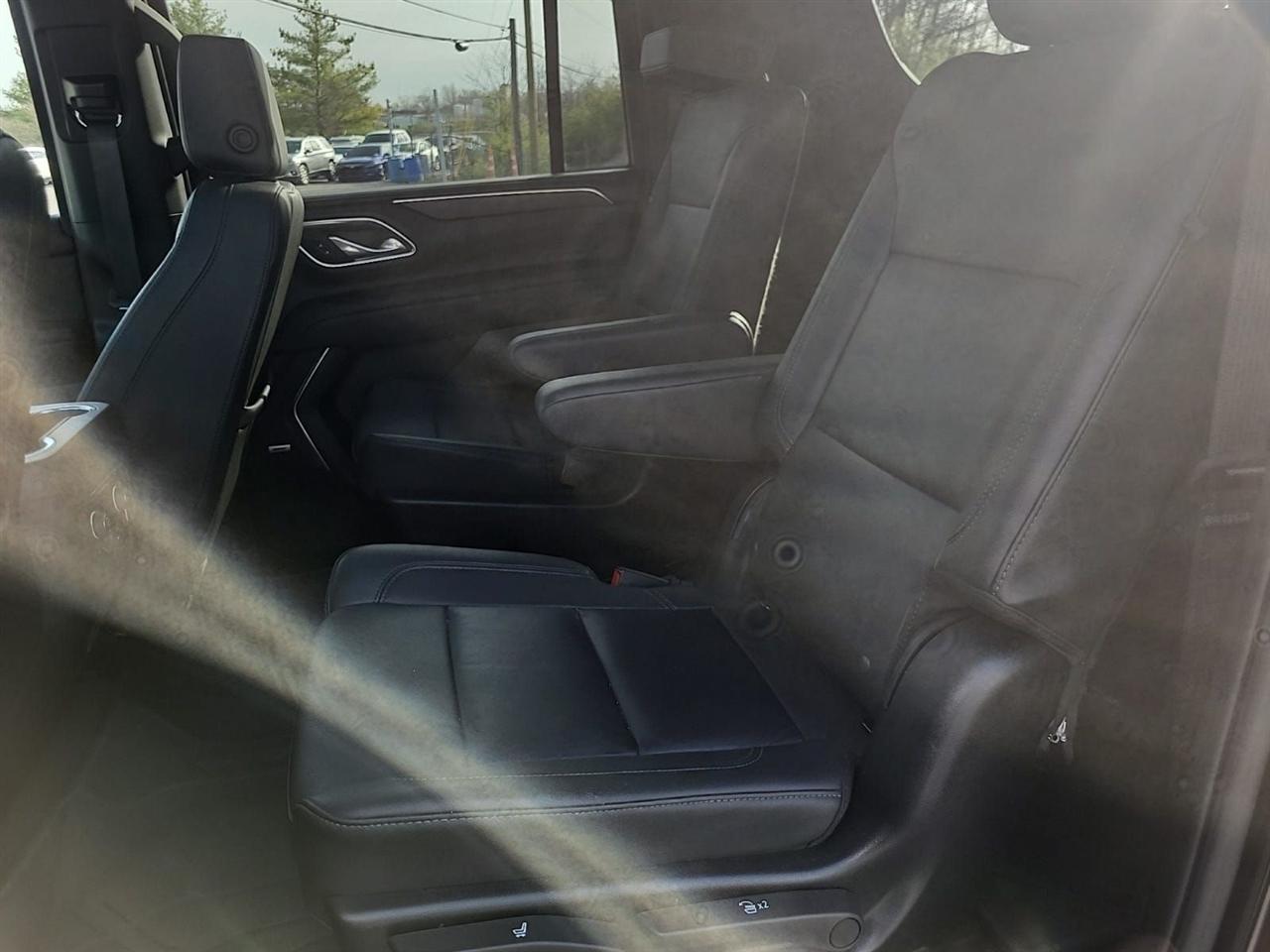 Chevrolet Suburban  2024